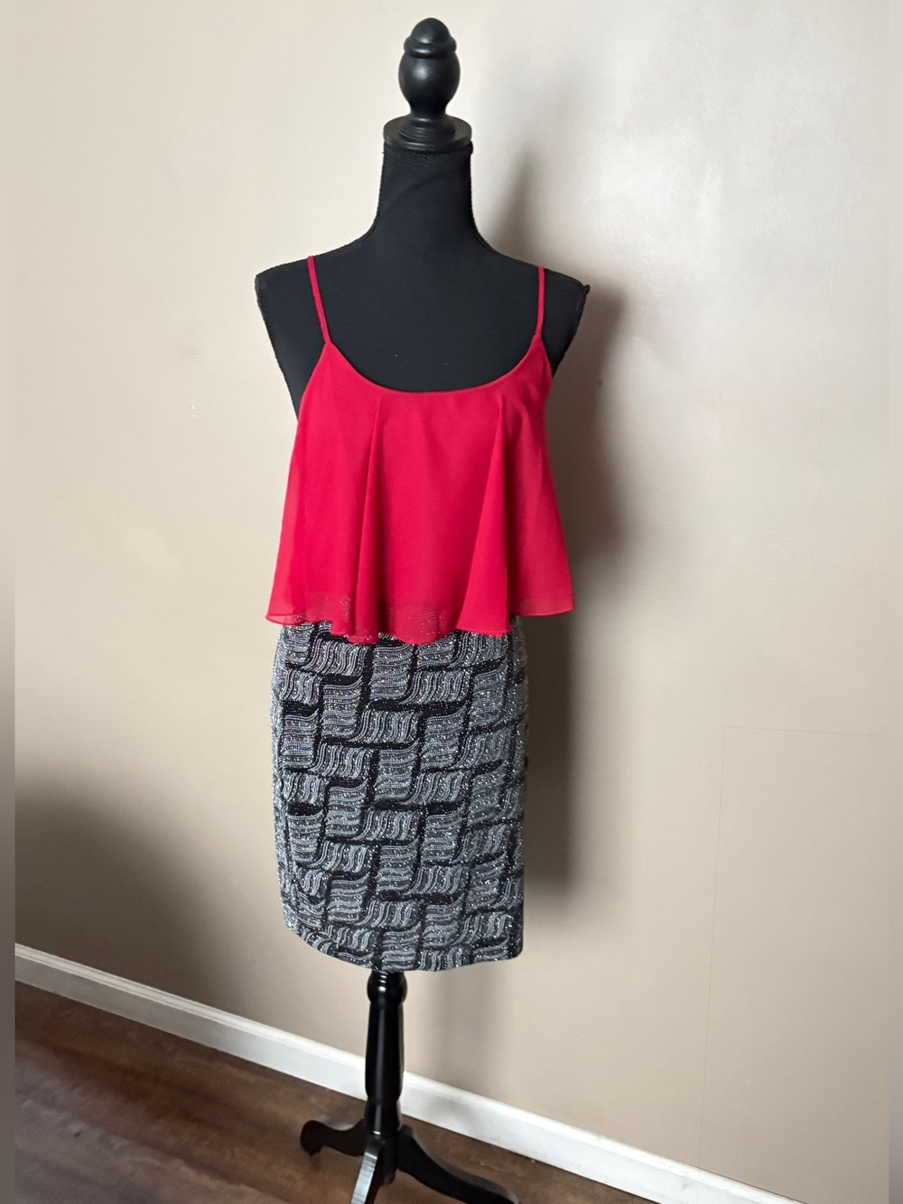 Trixxi cocktail party dress red chiffon cami black silver skirt juniors L NWT